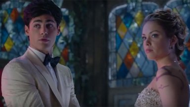 Shadowhunters Magnus Crashes Alec Wedding