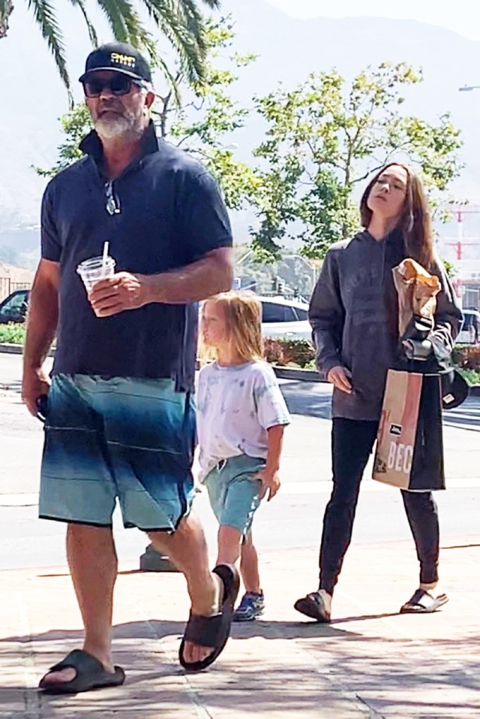 Mel Gibson and girlfriend Rosalind Ross take their little boy for some frozen yogurt