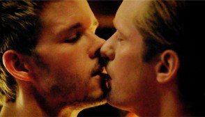 Alexander Skarsgard Kissing Ryan Kwanten