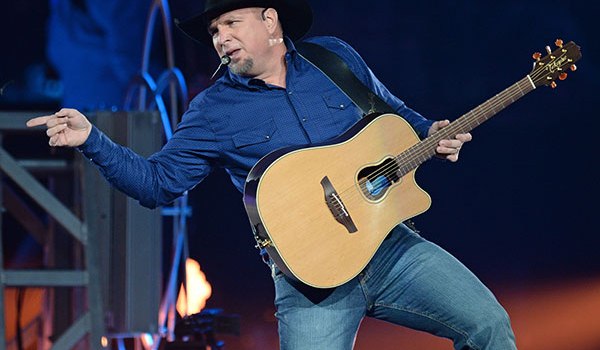 garth brooks photos