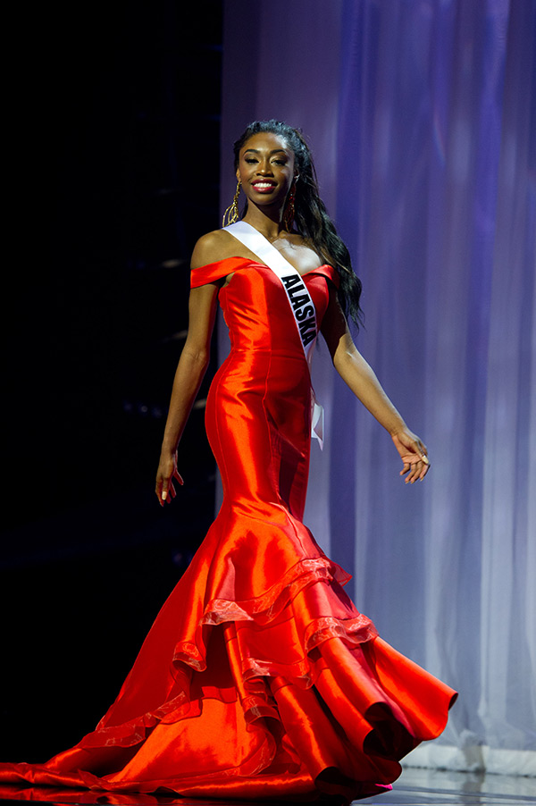 2016 Miss Teen USA Dresses