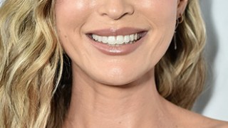 Sara Foster Celebrity Profile