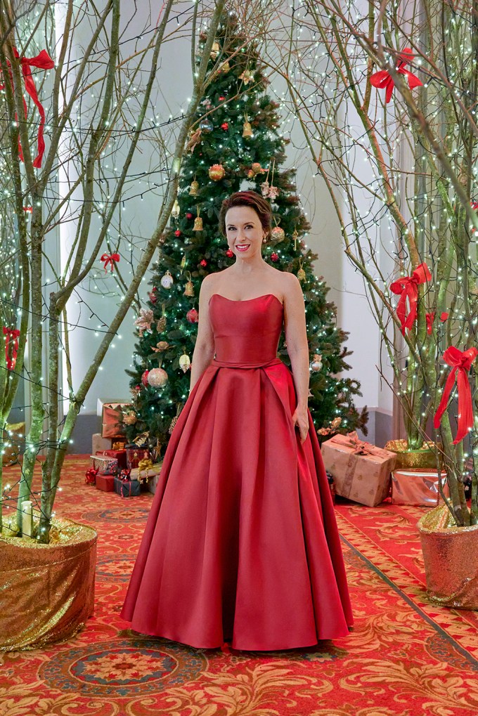 Lacey Chabert In ‘Christmas At Castle Hart’