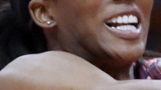 Foluke Akinradewo
