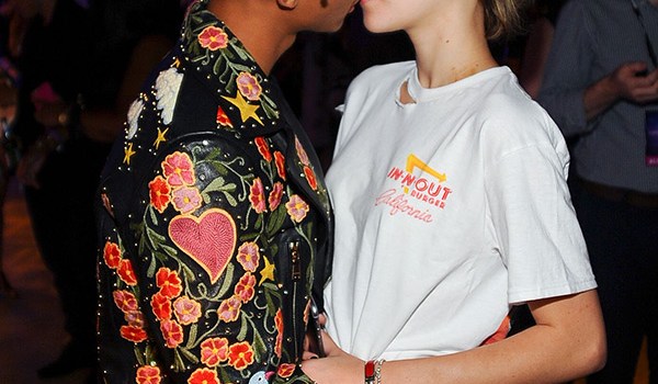 Sarah Snyder Jaden Smith PDA