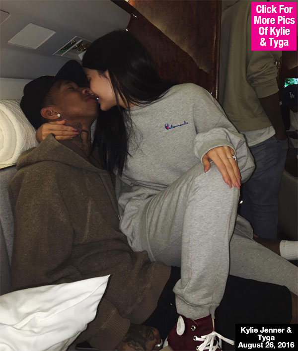 Kylie Jenner Tyga Kiss Airplane