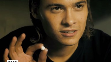 Fear The Walking Dead Nick Makes Drugs