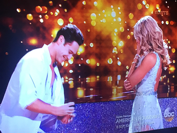 Sasha Farber & Girlfriend Emma Slater Engaged on 'DWTS' on October 4, 2016 (Courtesy of Twitter)