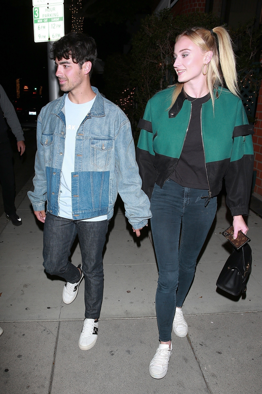 Beverly Hills, CA - The Jonas Brothers Nick, Joe, Kevin and little brother Frankie (Bonus Jonas) dine with Sophie Turner and Danielle Jonas at Mr Chow in Beverly Hills.Pictured: Joe Jonas, Sophie TurnerBACKGRID USA 29 APRIL 2019 BYLINE MUST READ: NGRE / BACKGRIDUSA: +1 310 798 9111 / usasales@backgrid.comUK: +44 208 344 2007 / uksales@backgrid.com*UK Clients - Pictures Containing ChildrenPlease Pixelate Face Prior To Publication*