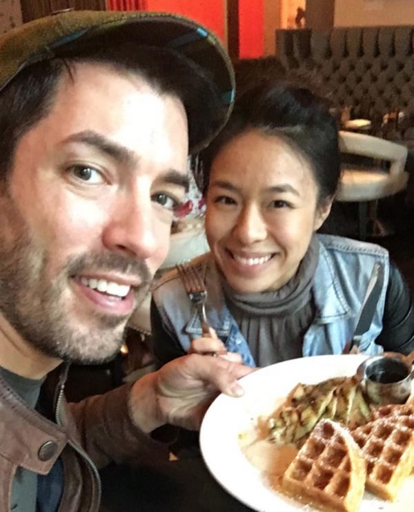 drew-scott-linda-phan-engaged-5