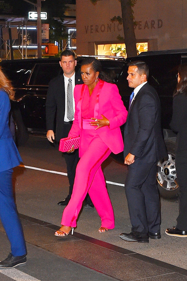 Michelle-Obama-Hot-Pink-Suit-BG-embed