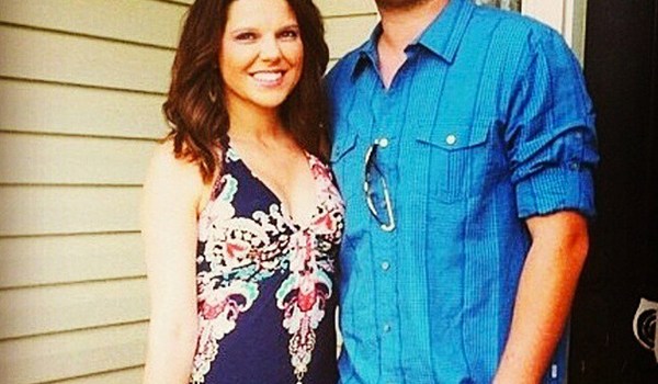 Amy Duggar Pics