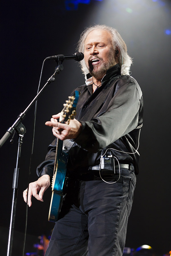 barry-gibb-2