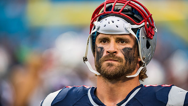 Chris Long Celebrity Bio