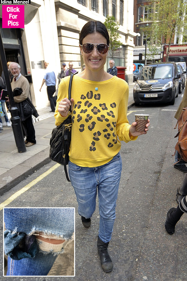 Idina Menzel Wardrobe Malfunction