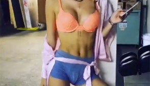 kylie jenner vs bella thorne bustiest pics