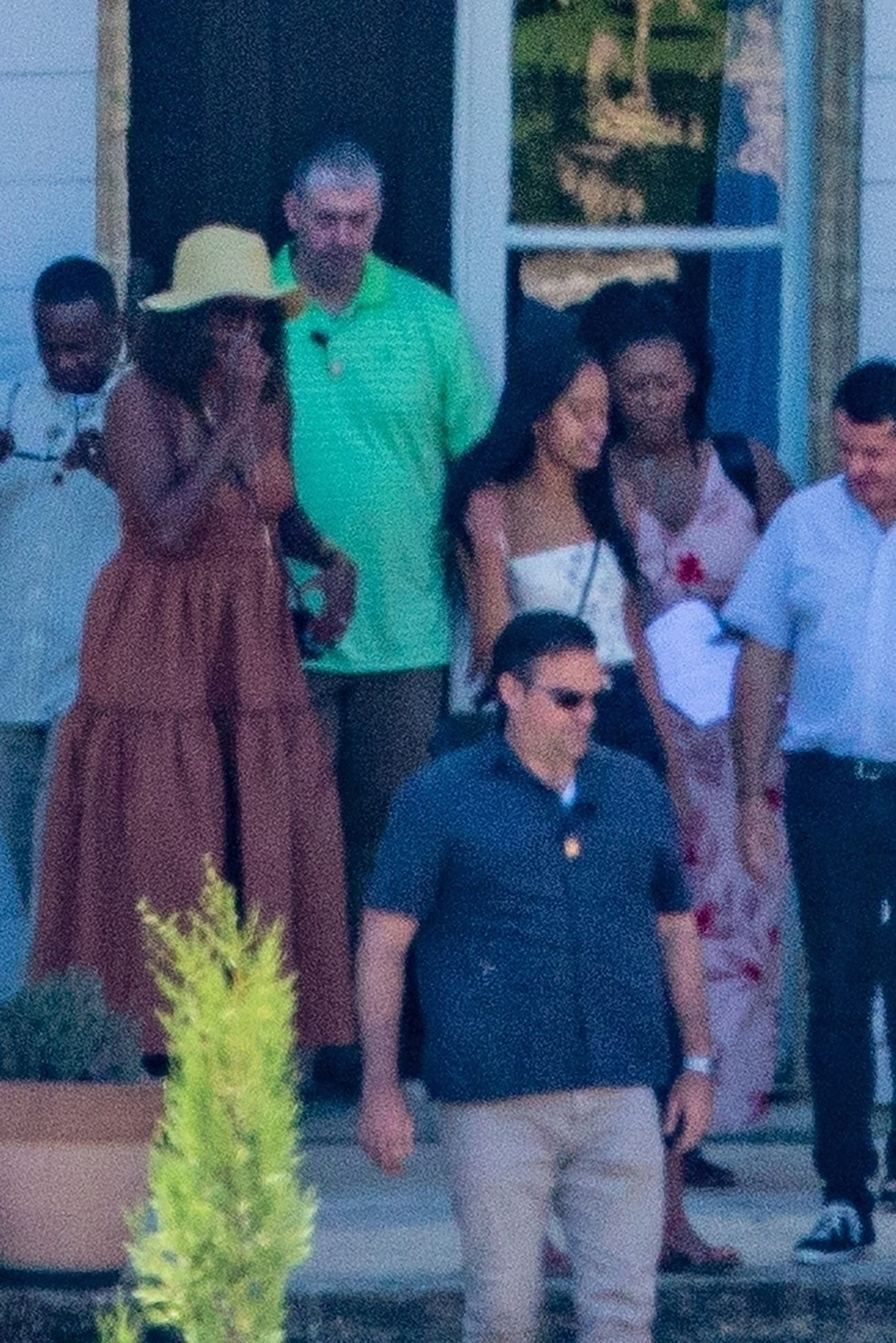 ** RIGHTS: ONLY UNITED STATES, AUSTRALIA, CANADA, NEW ZEALAND ** Châteauneuf-du-Pape, FRANCE  - *EXCLUSIVE*  - Former President Barack Obama went to visit with his wife Michelle and his daughters Malia and Sasha, at the Chateau Vaudieu in Châteauneuf-du-Pape on June 17, 2019. Their visit included the vineyards, wine tasting and course "olfactory" and "oenology" with Provencal wines.

Pictured: Barack Obama, Michelle Obama, Malia Ann Obama, Sasha Obama

BACKGRID USA 17 JUNE 2019 

BYLINE MUST READ: Best Image / BACKGRID

USA: +1 310 798 9111 / usasales@backgrid.com

UK: +44 208 344 2007 / uksales@backgrid.com

*UK Clients - Pictures Containing Children
Please Pixelate Face Prior To Publication*