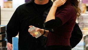 Robyn Brown Pregnant