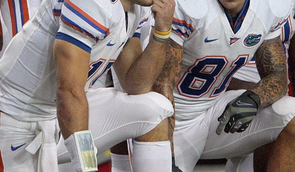 Tim Tebow Aaron Hernandez Death