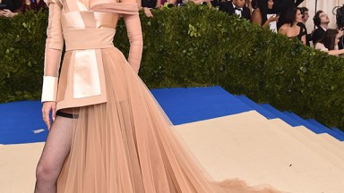 Gigi Hadid Met Gala 2017