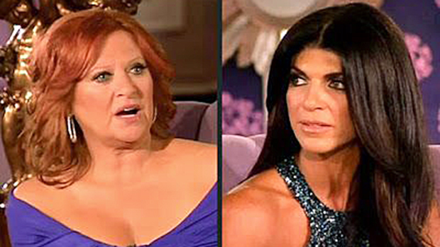 housewives-caroline-screams-at-theresa