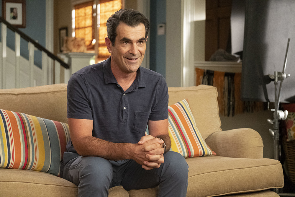 MODERN FAMILY - "Good Grief" - It's another epic Halloween full of costumes, tricks and treats for the Dunphy-Pritchett-Tucker clan as they deal with huge, unexpected news, on "Modern Family," WEDNESDAY, OCT. 24 (9:00-9:31 p.m. EDT), on The ABC Television Network. (ABC/Tony Rivetti)
TY BURRELL