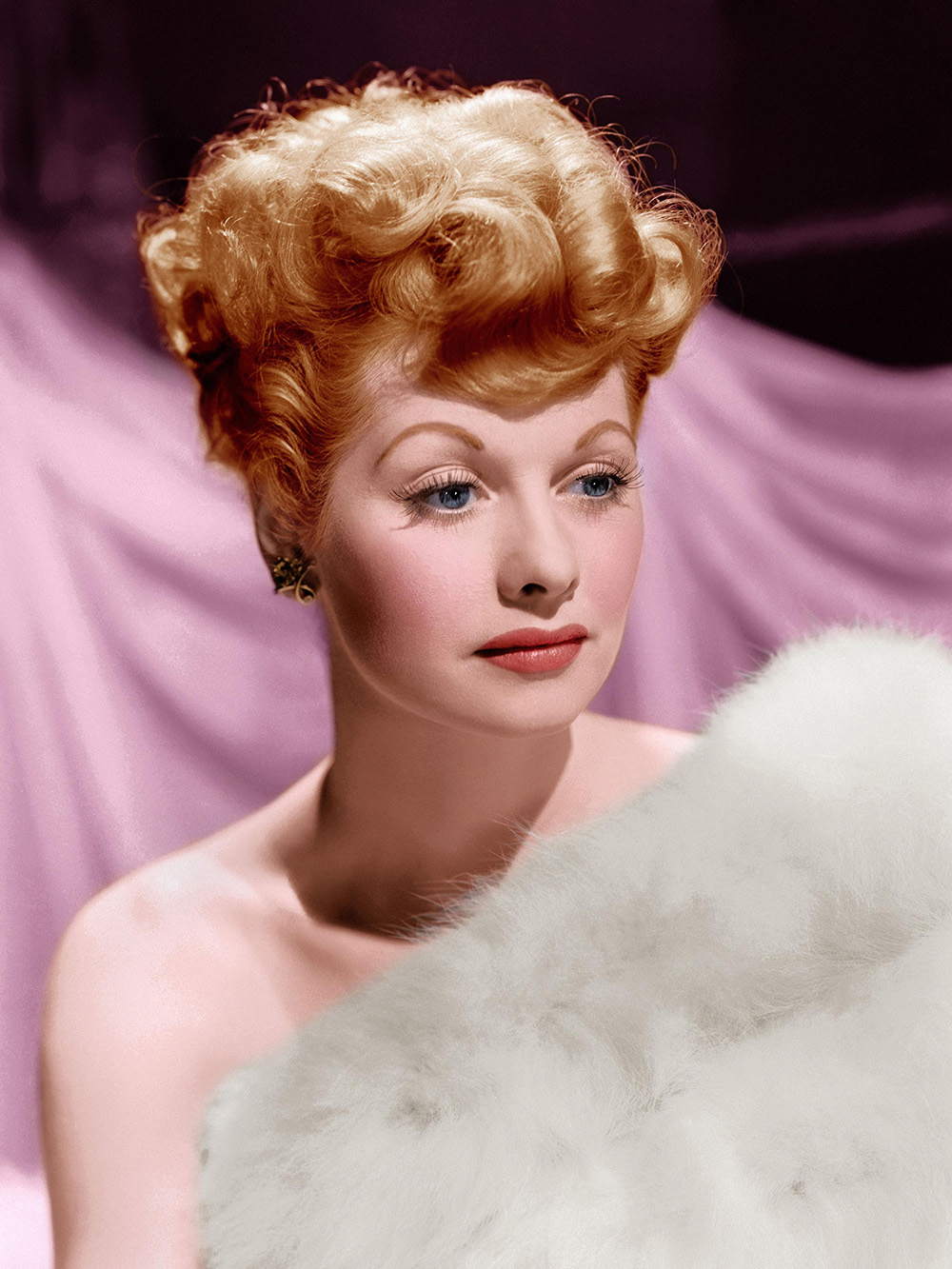 Editorial use only. No book cover usage.
Mandatory Credit: Photo by Eric Carpenter/Mgm/Kobal/Shutterstock (5874131d)
Lucille Ball
Lucille Ball - 1943
MGM
Portrait