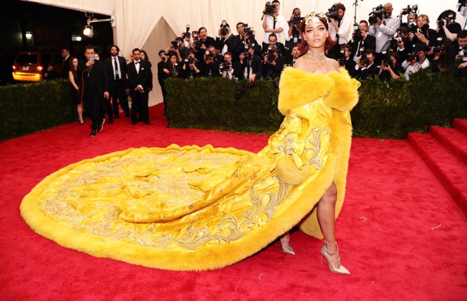 Rihanna At The 2015 Met Gala