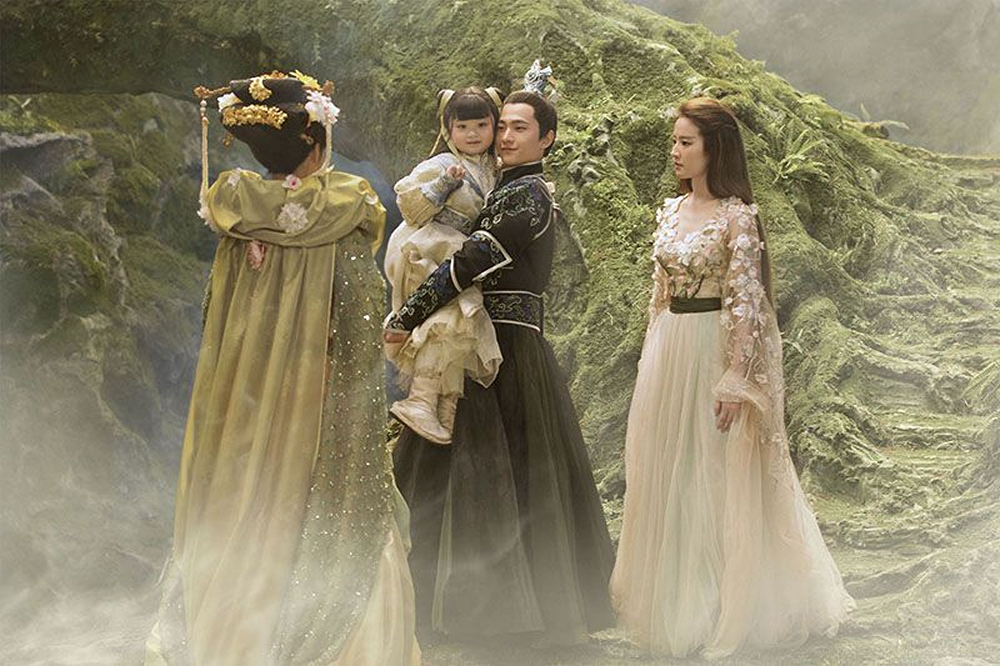 No Merchandising. Editorial Use Only. No Book Cover UsageMandatory Credit: Photo by Baixiaoyan/Alibaba/Kobal/REX/Shutterstock (8991272a)Yang Yang, Yifei Liu"Once Upon A Time" Film - 2017