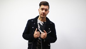 Andy Grammer at HollywoodLife for podcast