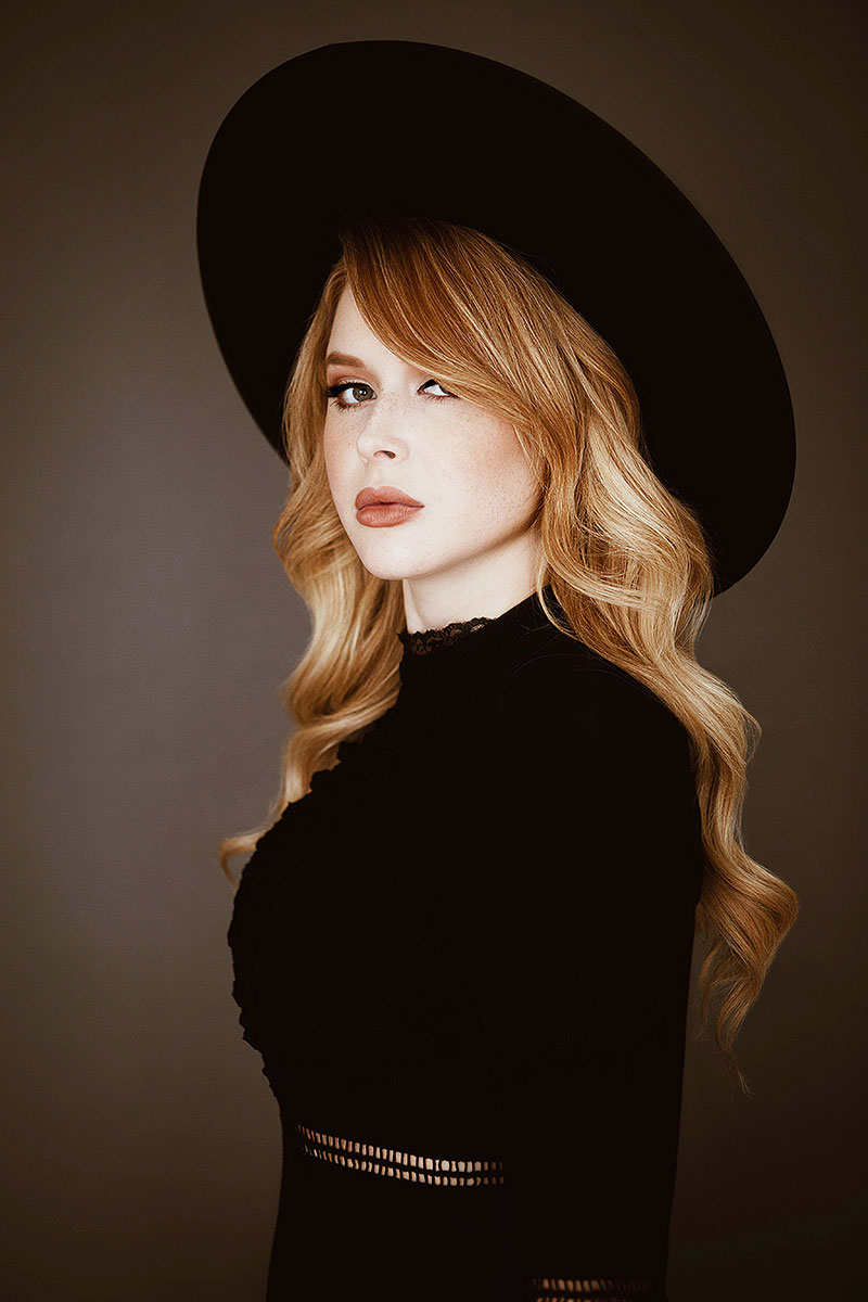 Renee-Olstead-2