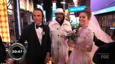 maria menounos wedding dress