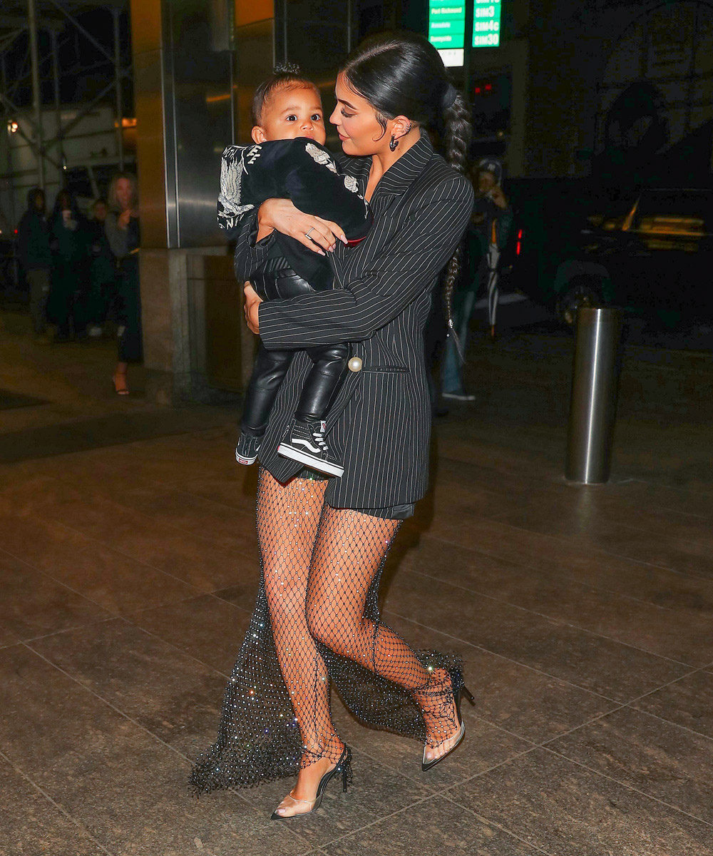 Kylie Jenner takes baby stormy out and about in NYC