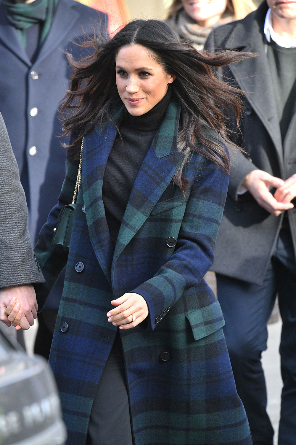 Meghan Markle greets people outside Edinburgh CastlePrince Harry and Meghan Markle visit to Edinburgh, Scotland - 13 Feb 2018