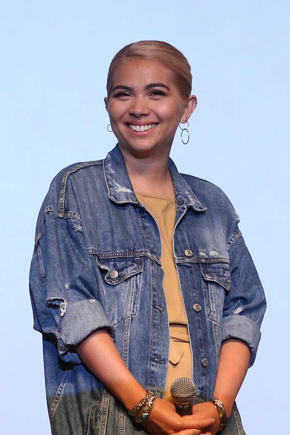 Hayley-Kiyoko-2