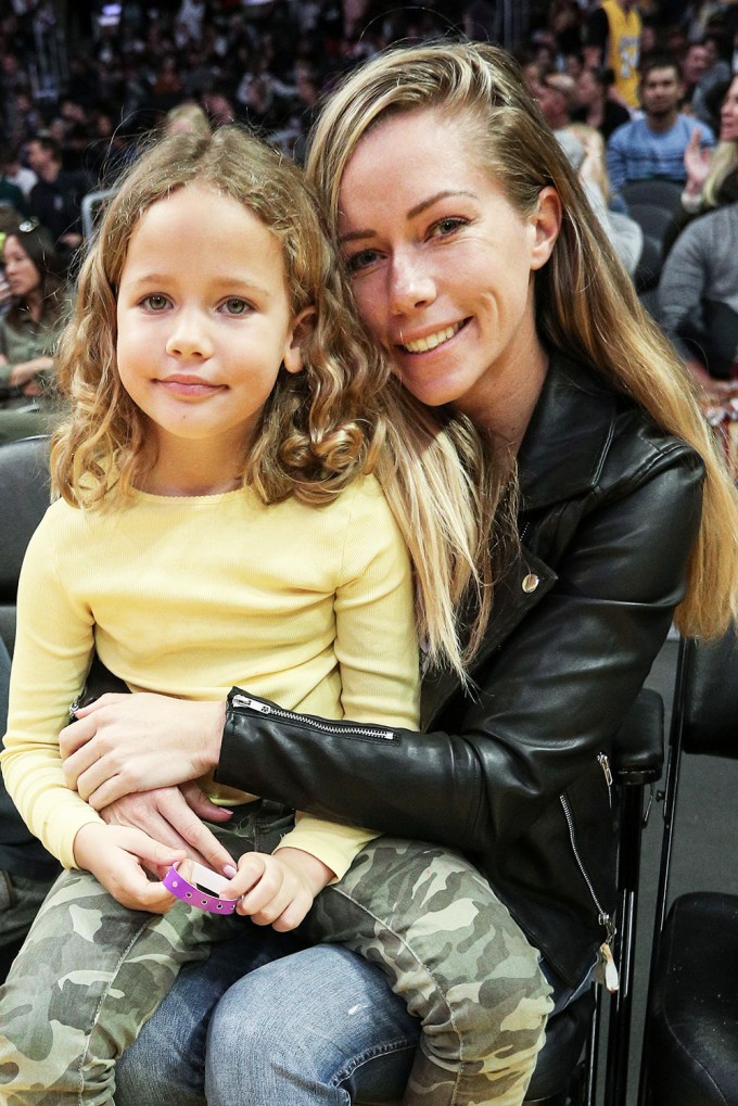 Kendra Wilkinson & Her Daughter In 2020