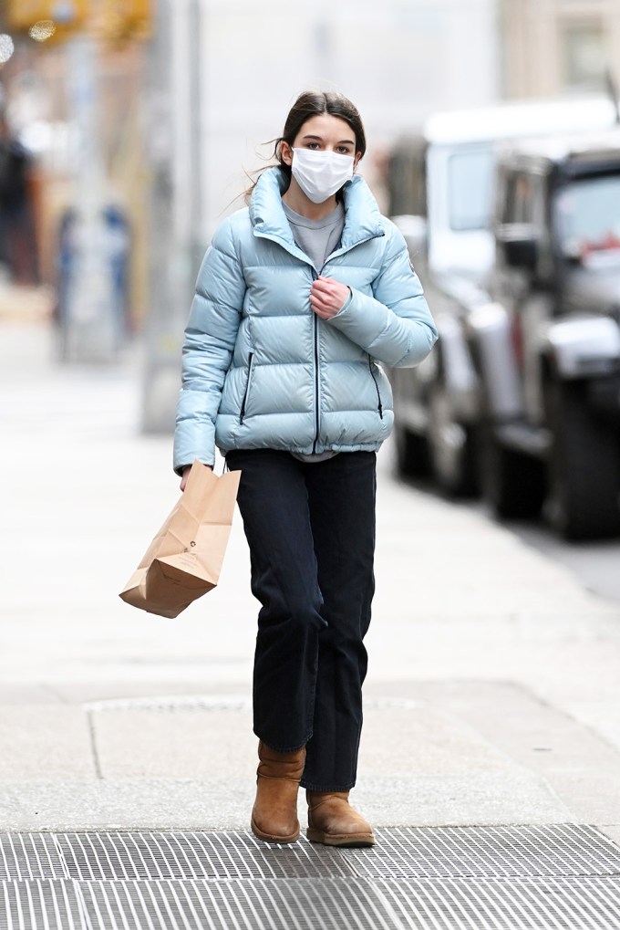 Suri Cruise Rocks UGGs & A Puffer Coat