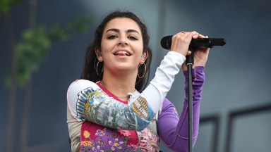 charli xcx wardrobe malfunction