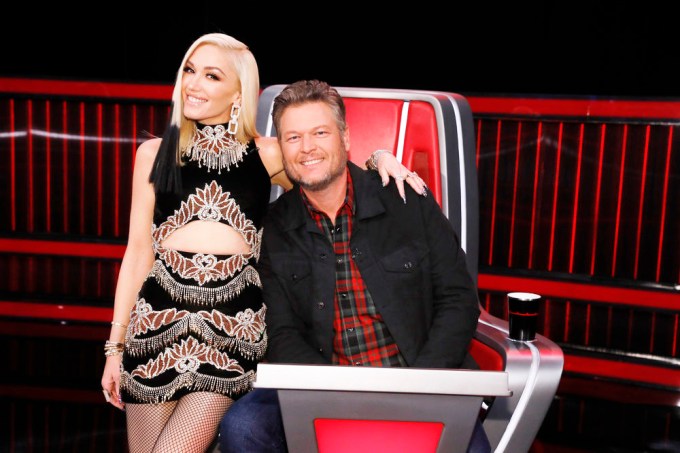 Blake Shelton & Gwen Stefani Pose For ‘The Voice’