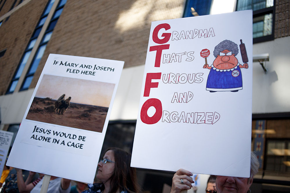 Families Belong Together Rally, Philadelphia, USA - 14 Jun 2018