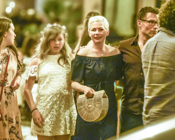 Michelle Williams & Matilda Ledger In Rome