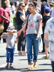 Thandiwe Newton and Booker Jombe Parker
Thandie Newton out and about, Los Angeles, USA - 07 Apr 2019