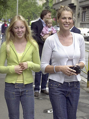 Catherine Oxenberg, India Oxenberg