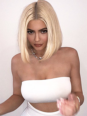 kylie jenner long blonde hair makeover