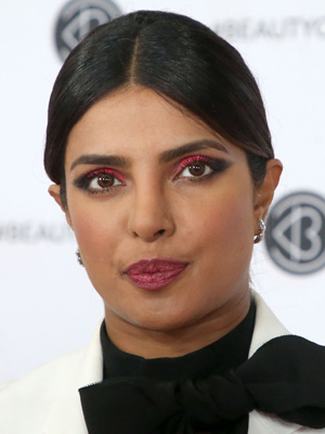 Celebrities neon eyeshadow