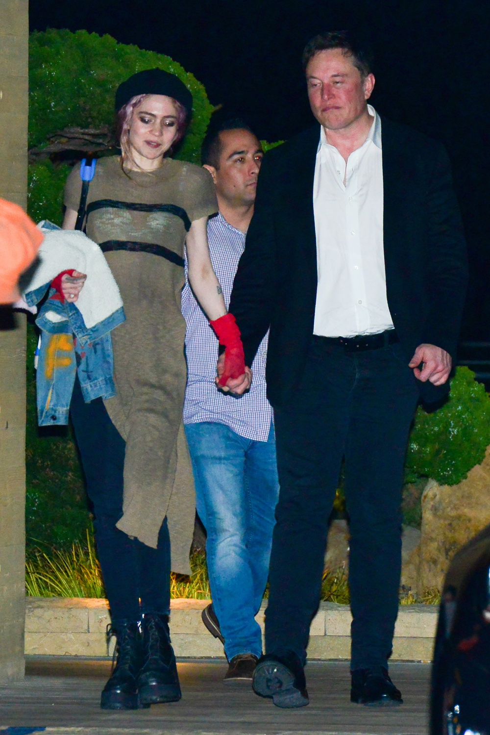 *EXCLUSIVE* Elon Musk and girlfriend musician Grimes enjoy a dinner date at Nobu