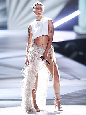 Halsey VS Fashion Show