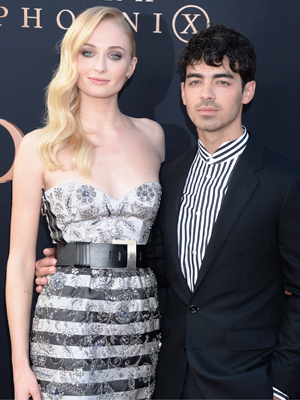 sophie turner joe jonas halloween 2018