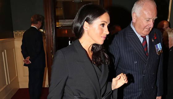 Meghan markle wardrobe malfunction wet tights