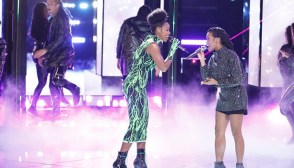 Kelly Rowland Kennedy Holmes